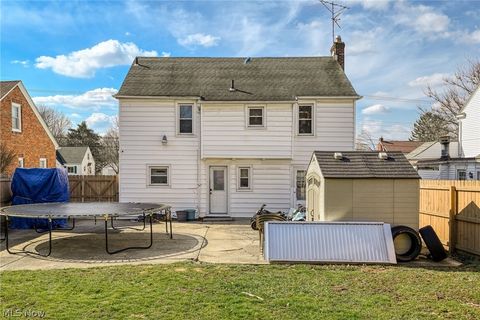 Tiny photo for 869 Packard Drive, Akron, OH 44320 (MLS # 5190100)
