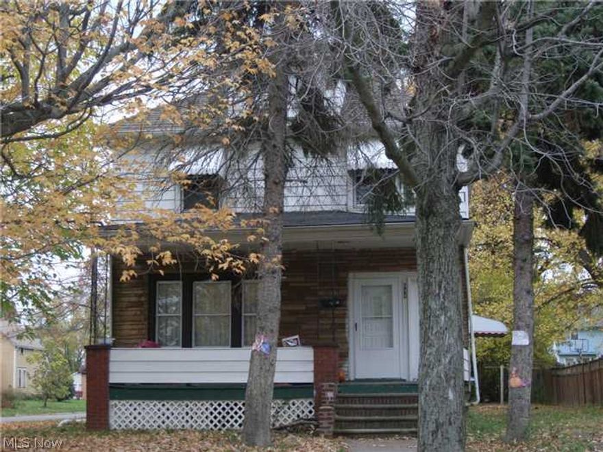 1800 square feet on this large, charming and timeless colonial.  This could easily be turned into 2 units.  First floor with one bedroom and an office which could make a 6th bedroom.  Hardwood floors.  Formal dining room with beautiful window seat.  Roof & furnace approx. 8 years old.  Some newer windows.  Inviting x-tra large covered patio.  Beautiful large backyard for large gatherings.  Very impressive at this price.Selling way below market.