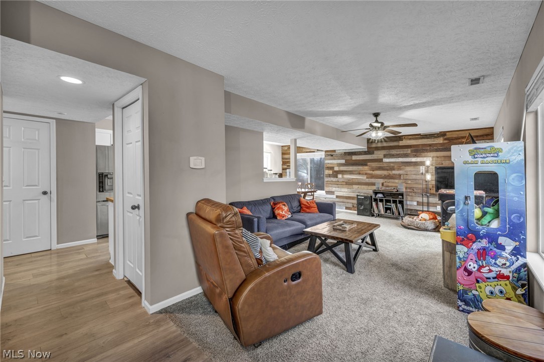 Lakes/Brittany Pointe - Residential