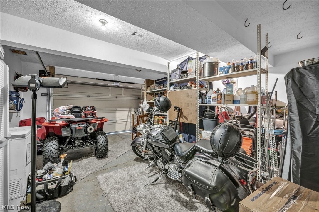 Lakes/Brittany Pointe - Residential