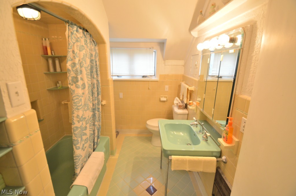 Tod Lane - Residential