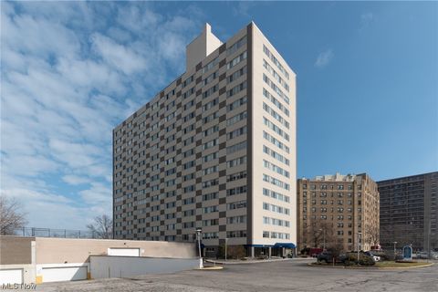 12520 Edgewater Drive Unit 1008, Lakewood, OH 44107 - #: 4496109