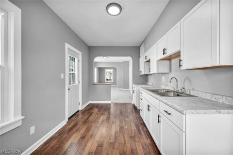 Tiny photo for 505 Shelby Street, Sandusky, OH 44870 (MLS # 5239319)