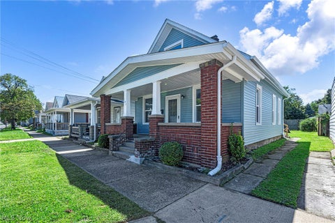 Tiny photo for 505 Shelby Street, Sandusky, OH 44870 (MLS # 5239319)