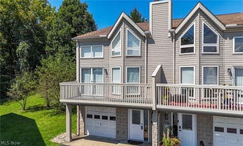 Condo For Sale - 621 Virginia Street #11<br/> Marietta, OH 45750