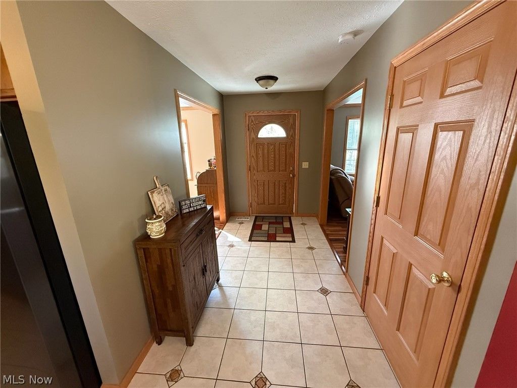 Photo of 8780 Jackson Street, Mentor, OH 44060 (MLS # 5206611)