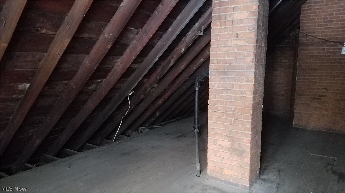 John Suchy 02 - Residential Income