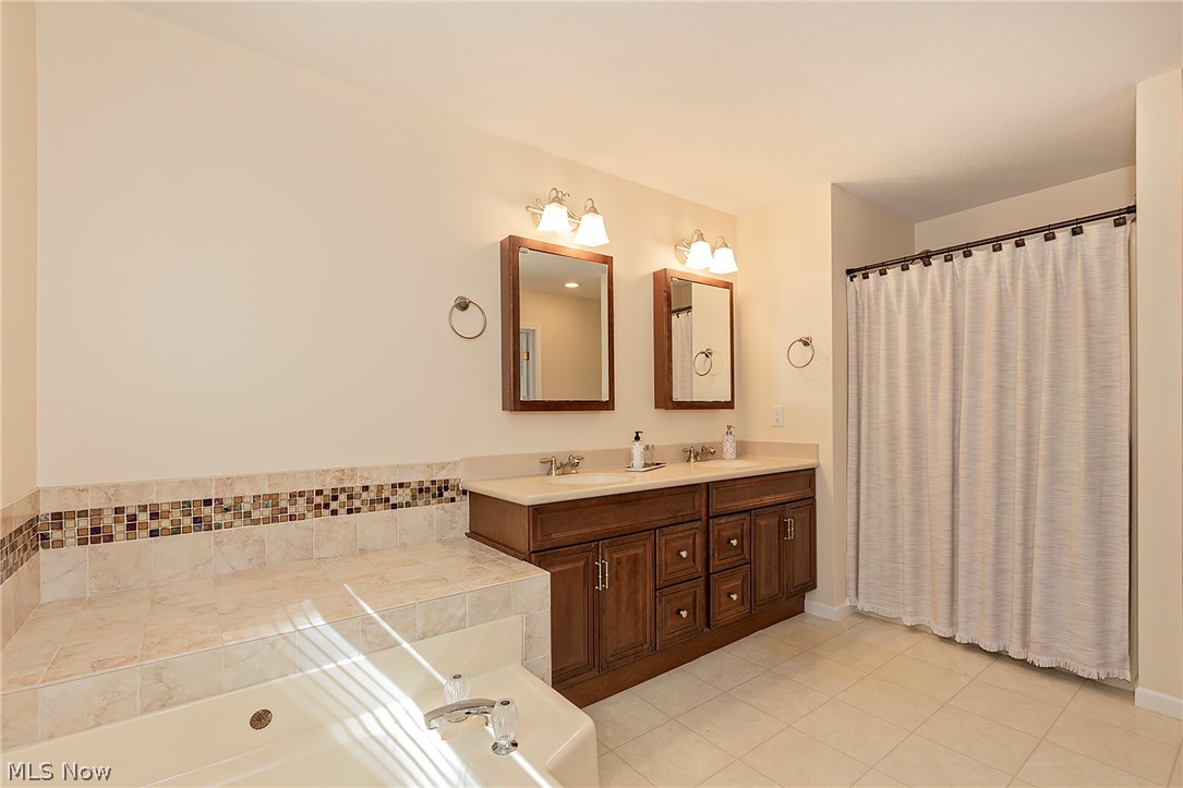 Halle Estates - Residential