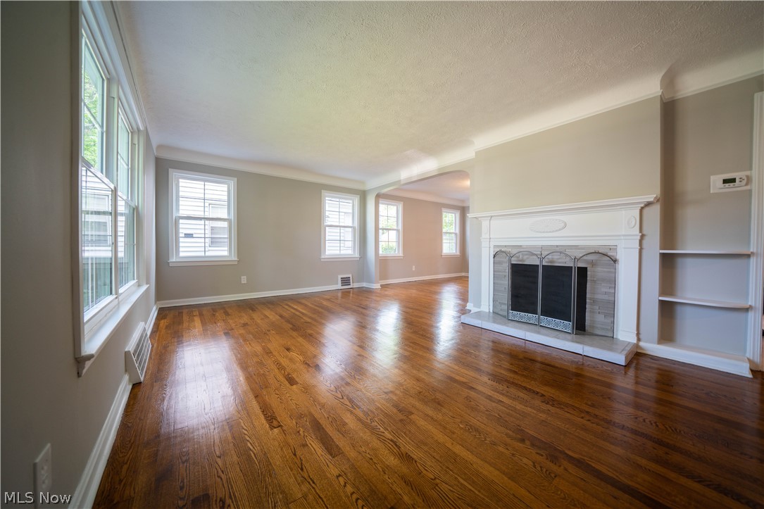 Meadbovl - Residential