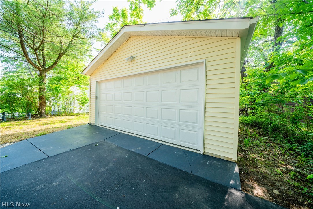 Meadbovl - Residential