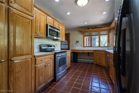 Tiny photo for 1748 Melody Lane, Medina, OH 44256 (MLS # 5245831)