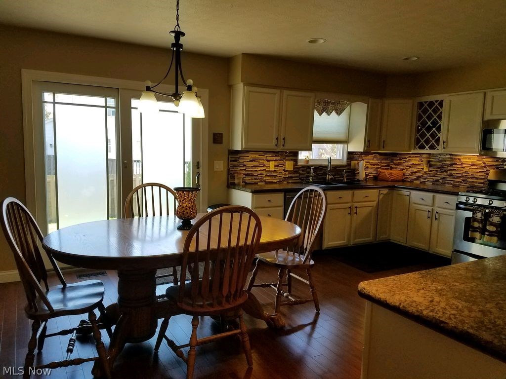 South Hills Village - Residential