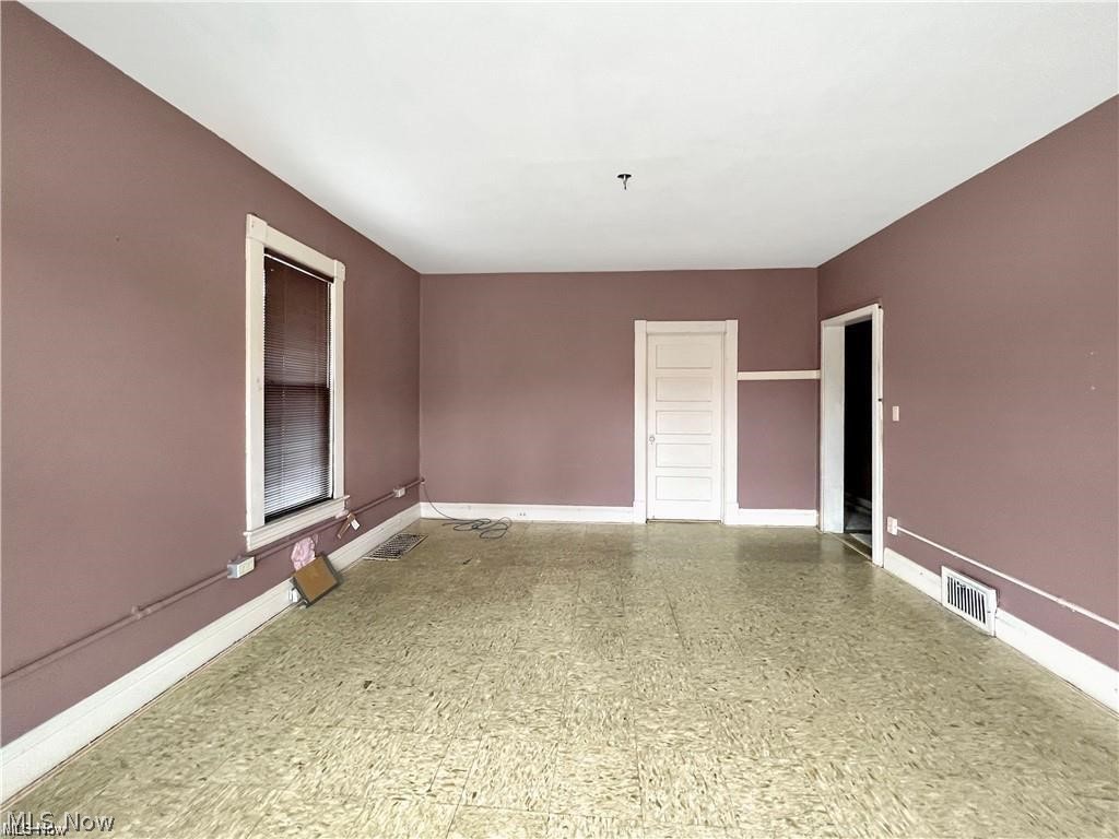 830 Main St