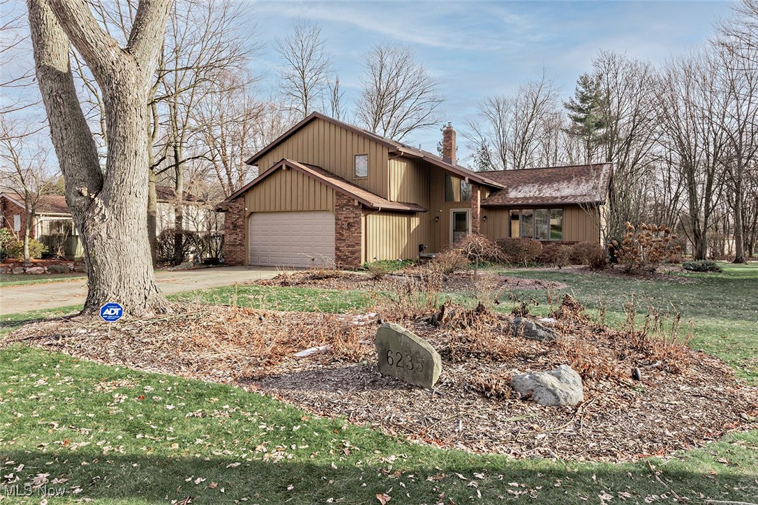 6235 Sunnywood Drive