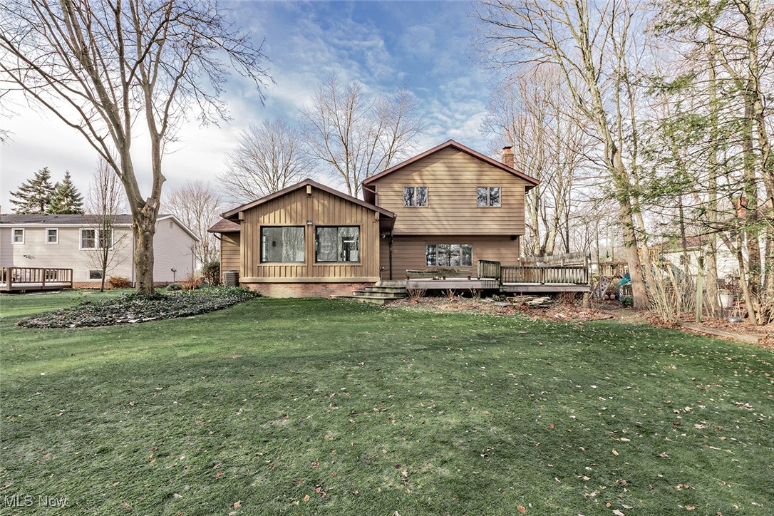 6235 Sunnywood Drive