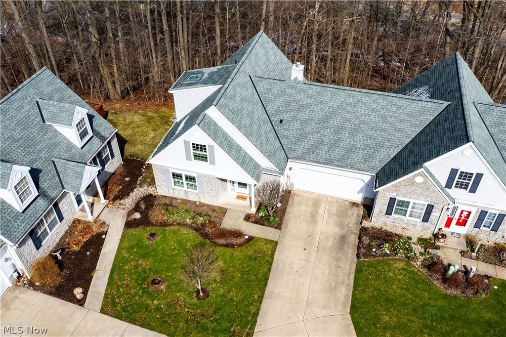 Photo of 7770 Arbor Way, Parma, OH 44134 (MLS # 5196256)