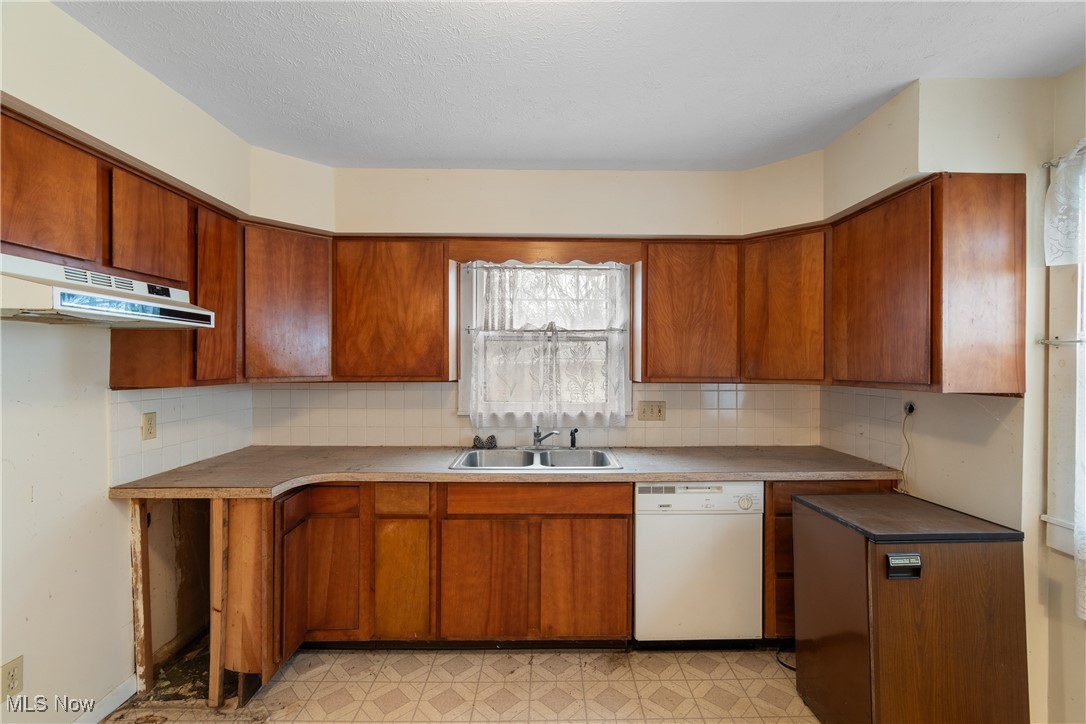 South Blvd E Pontiac - Residential