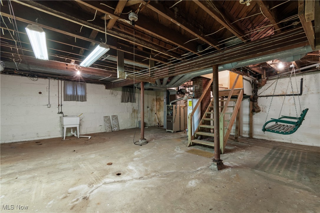 South Blvd E Pontiac - Residential