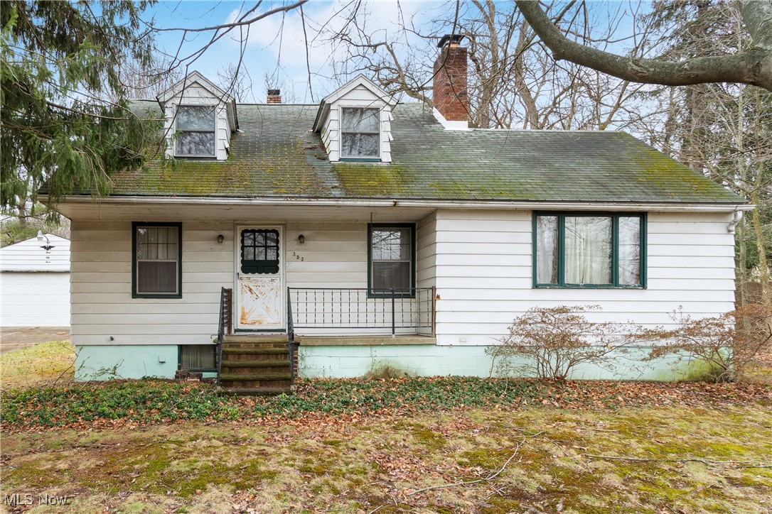 South Blvd E Pontiac - Residential