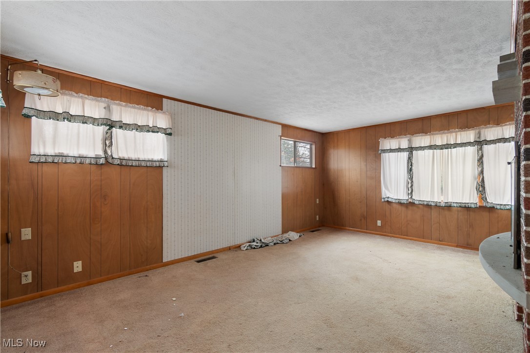 South Blvd E Pontiac - Residential