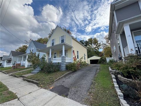 Tiny photo for 12028 Wade Park Avenue, Cleveland, OH 44106 (MLS # 5189788)