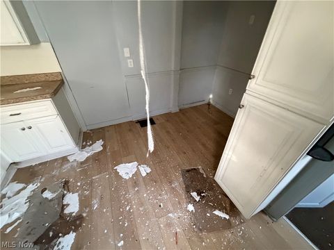 Tiny photo for 12028 Wade Park Avenue, Cleveland, OH 44106 (MLS # 5189788)