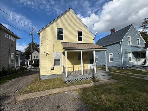 Tiny photo for 12028 Wade Park Avenue, Cleveland, OH 44106 (MLS # 5189788)