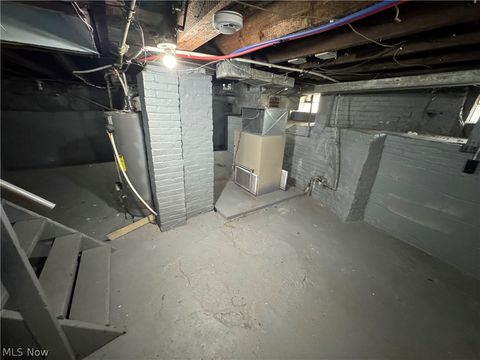 Tiny photo for 12028 Wade Park Avenue, Cleveland, OH 44106 (MLS # 5189788)