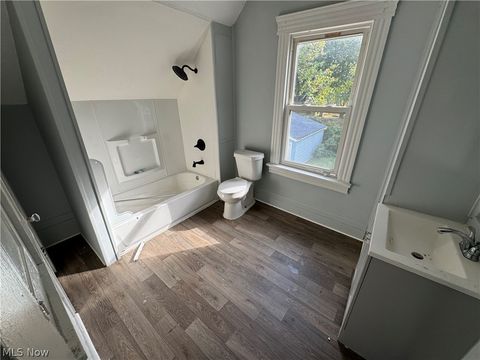 Tiny photo for 12028 Wade Park Avenue, Cleveland, OH 44106 (MLS # 5189788)