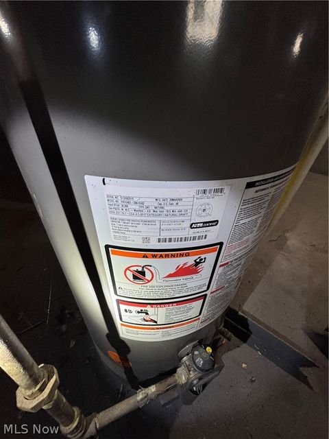 Tiny photo for 12028 Wade Park Avenue, Cleveland, OH 44106 (MLS # 5189788)