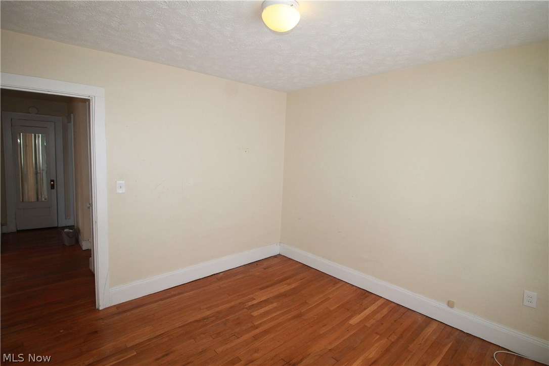 Garfield Blvd - Residential