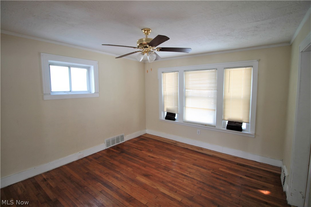 Garfield Blvd - Residential