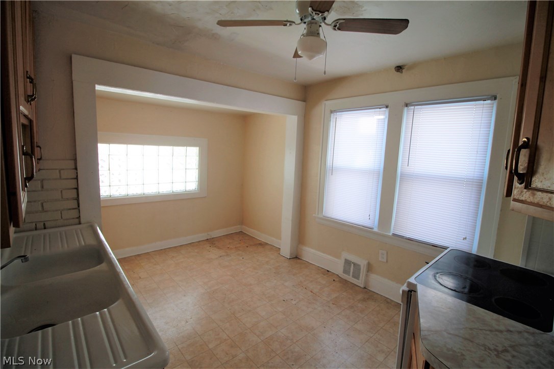 Garfield Blvd - Residential