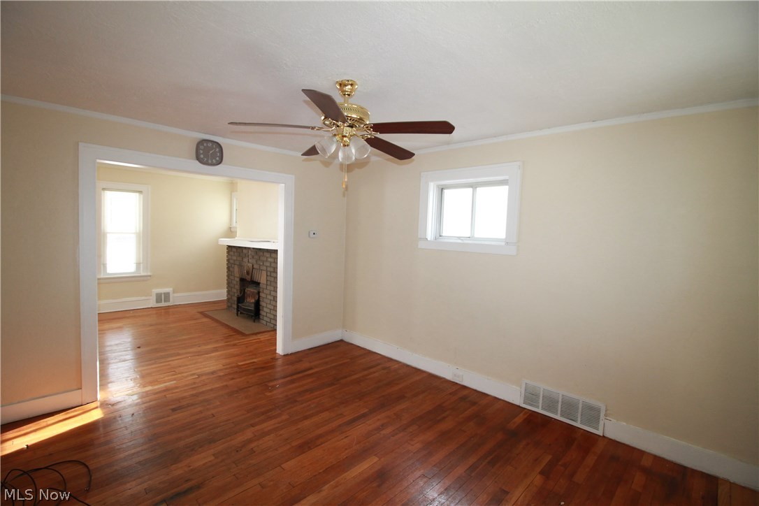 Garfield Blvd - Residential