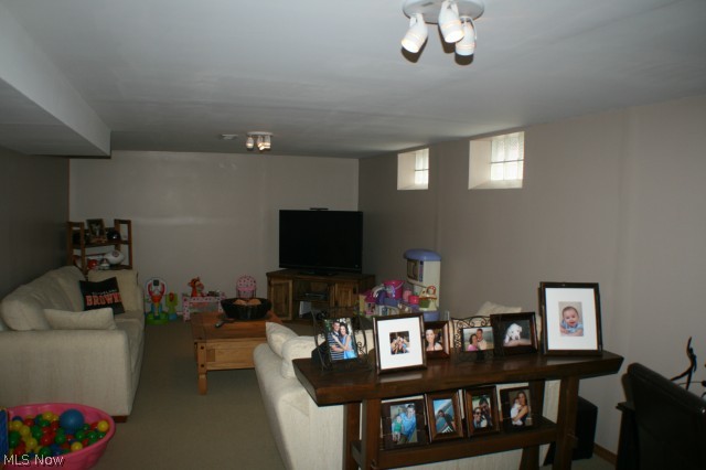 Mayflower Properties 01 - Residential