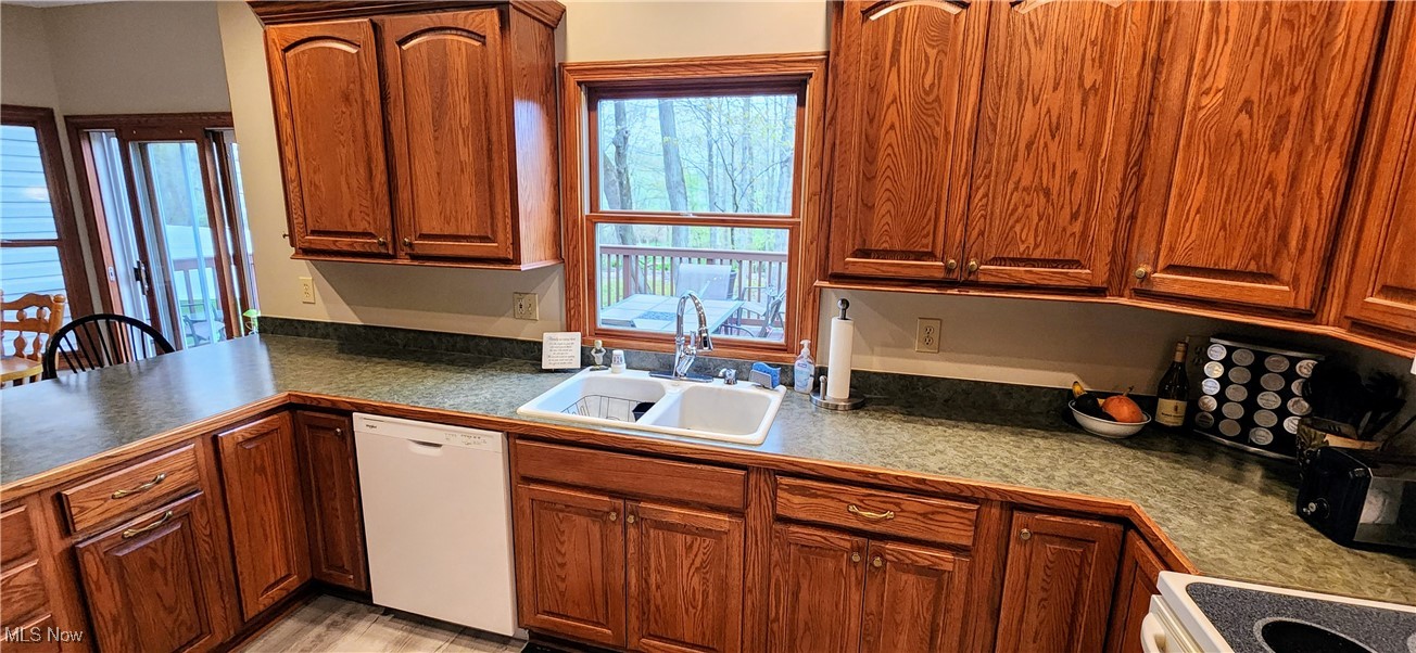 4664 Edgewater Drive, Stow, Ohio image 5