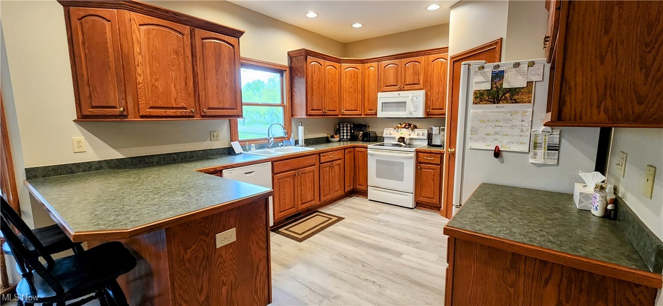 4664 Edgewater Drive, Stow, Ohio image 4