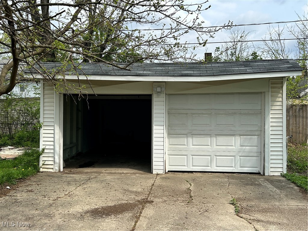 13311 Maplerow Avenue, Garfield Heights, Ohio image 3