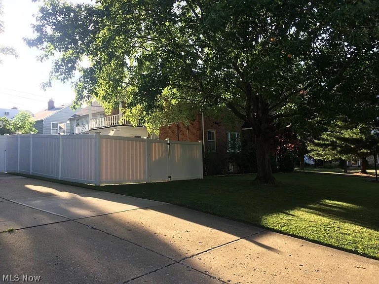 Heister Ctr Green Companys Court - Residential Income