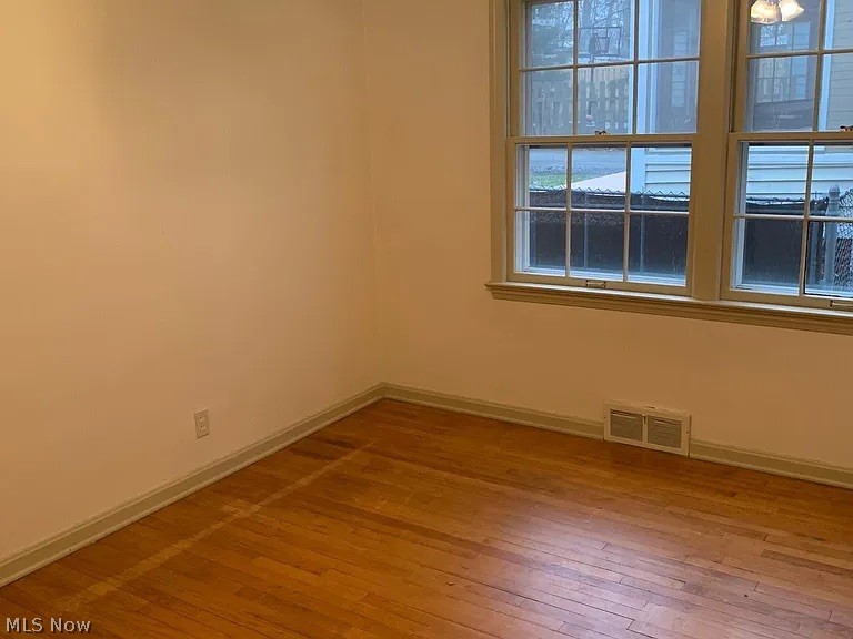 Heister Ctr Green Companys Court - Residential Income