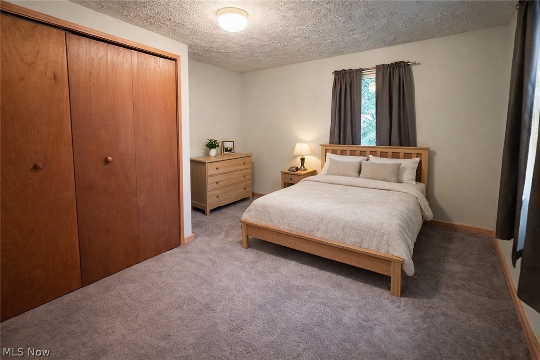 Village/Lagrange - Residential