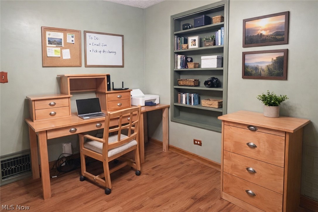 Village/Lagrange - Residential