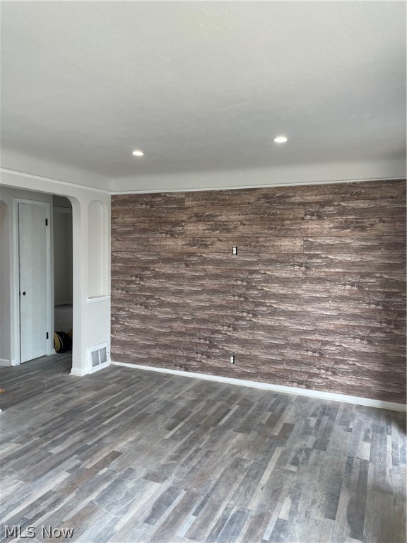 Garfield Pkwy Allotment - Residential Lease