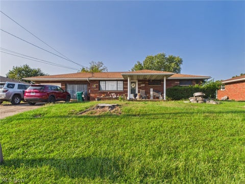 Homes For Sale - 2537 16th Avenue Ave<br/> Parkersburg, WV 26101