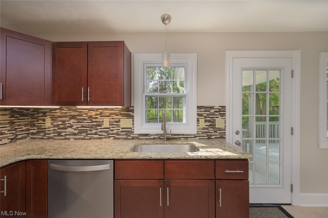 Ravenna Bldg Co - Residential