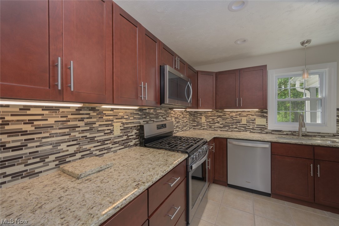 Ravenna Bldg Co - Residential