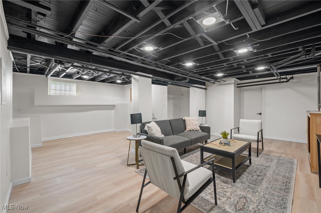 Coventry Cedar - Residential