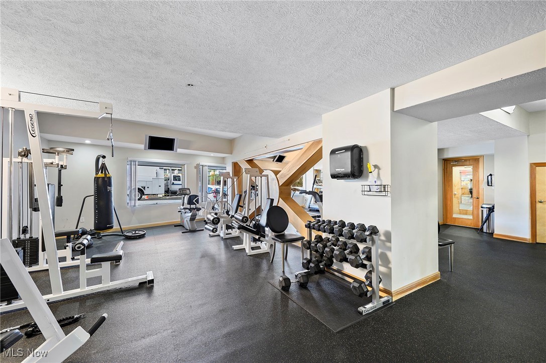 Condominiums/Stonebridge Ph #1 - Residential