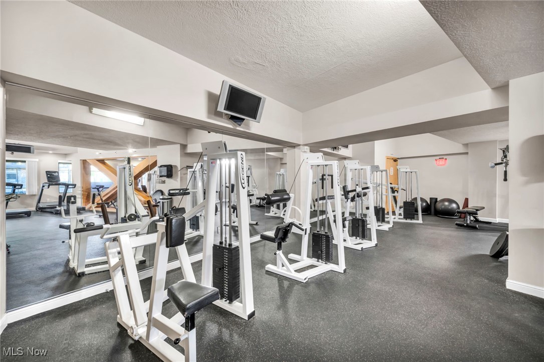 Condominiums/Stonebridge Ph #1 - Residential