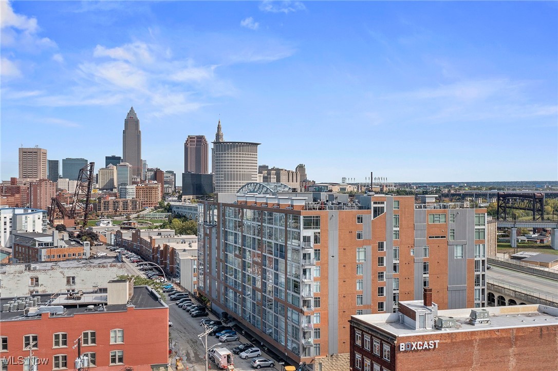 Condominiums/Stonebridge Ph #1 - Residential